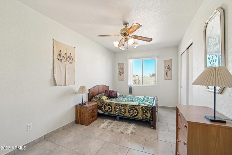 20-print-S Ash Ln-S2302-020