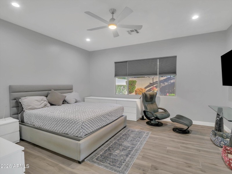 30-7246 E Lupine Ave-30