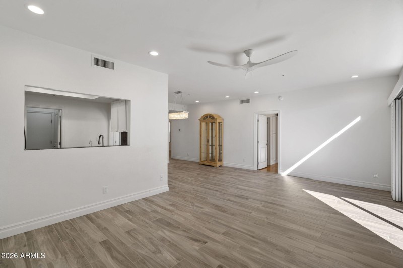 8-web-or-mls-_DSC4210_1