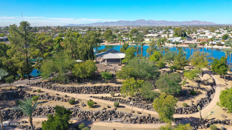 Viewpoint Lake Hill Top