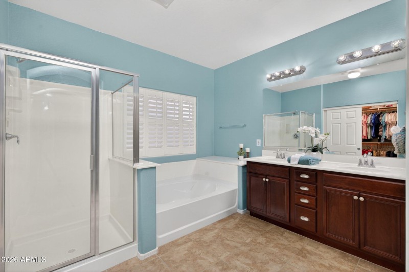 21-web-or-mls-DSC07402 (2)