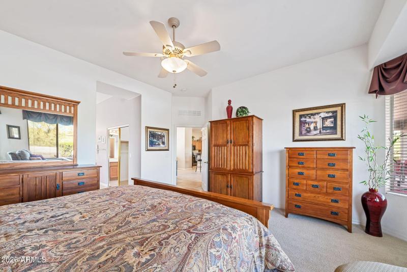 26-web-or-mls-4532 E Apricot Ln, Gilbert