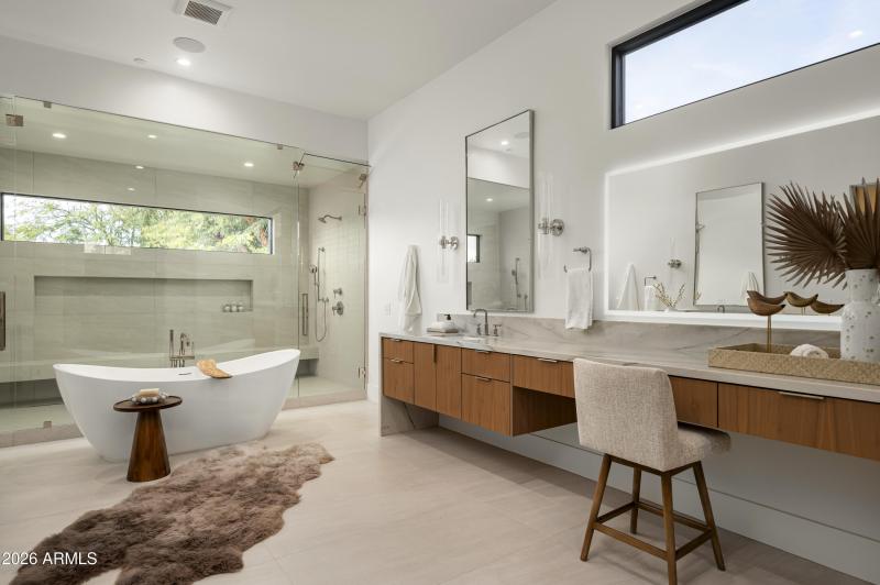 6748 E Berniel Lane -35