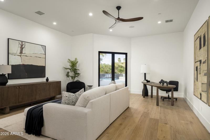 6748 E Berniel Lane -39