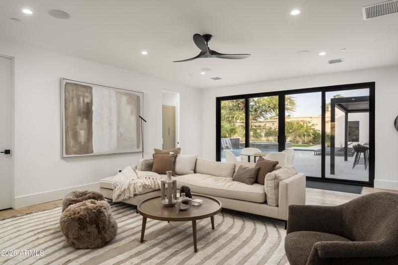 6748 E Berniel Lane -43