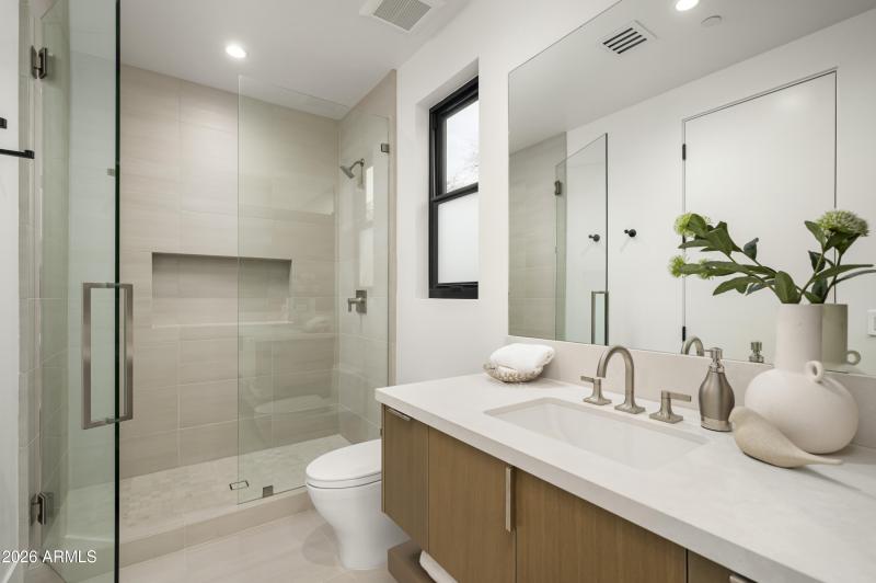 6748 E Berniel Lane -45