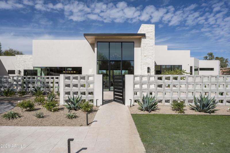 6748 E Berniel Lane -77