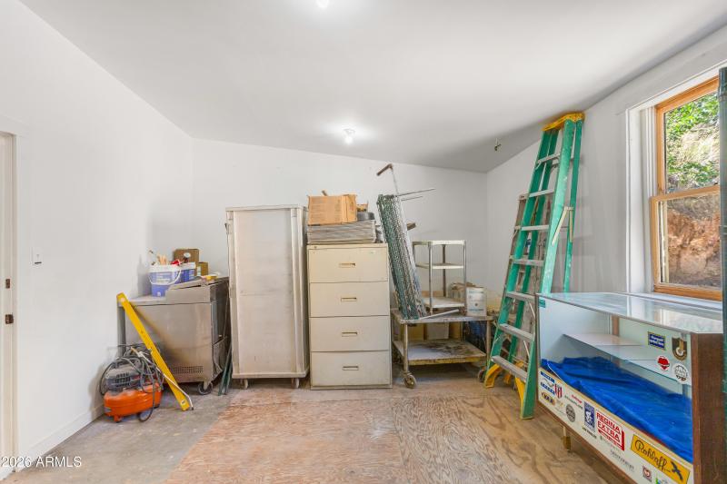 OfficeFlex Space 72-74 Main