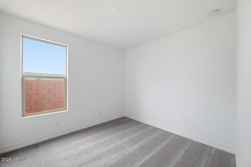 hj-az-phoenix-asante-passage-yellowstone