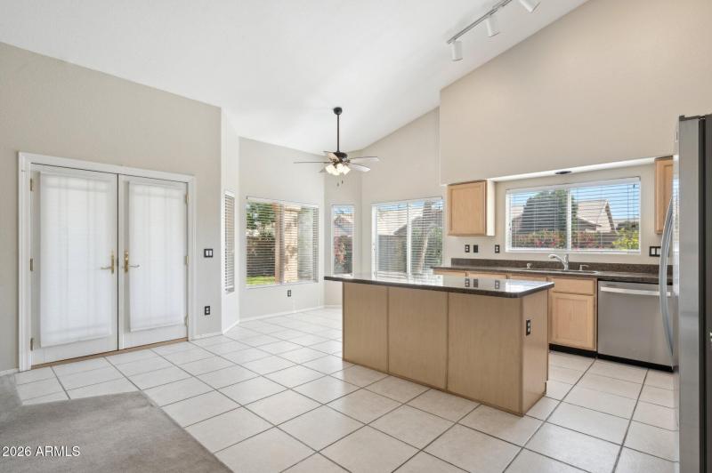 10-web-or-mls-4104-w-bart-dr