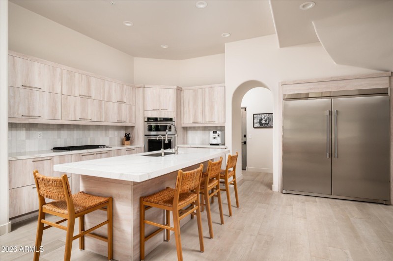 06-Reshoot10918ESutherlandWay-5