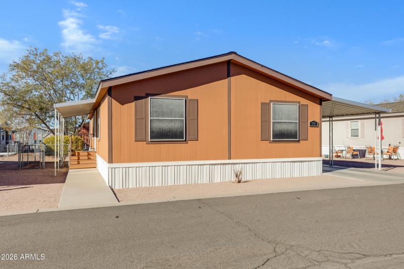 2200 N Delaware Dr-2