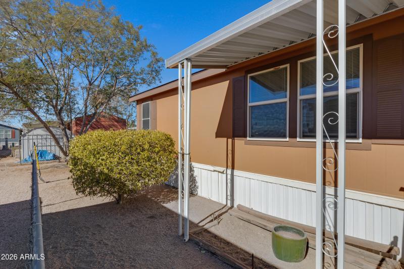 2200 N Delaware Dr-28