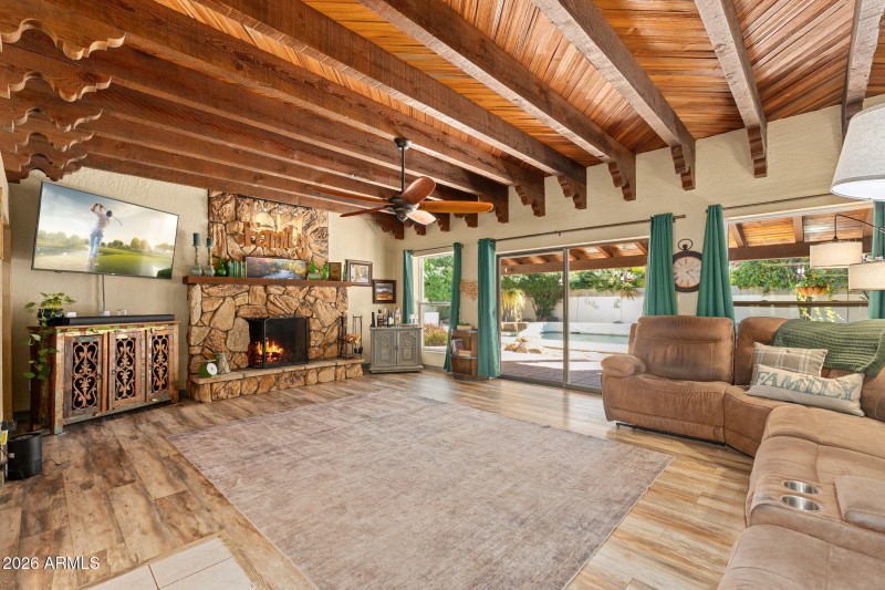 1825 E Elmwood St - 14