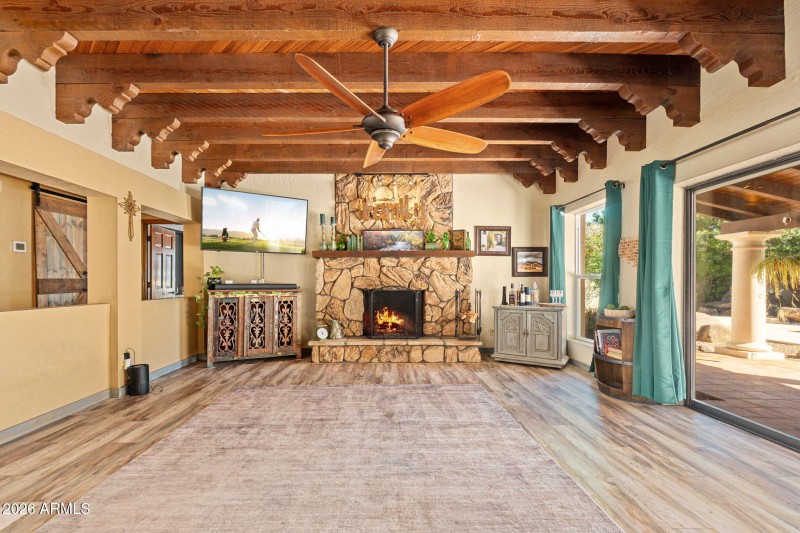 1825 E Elmwood St - 15