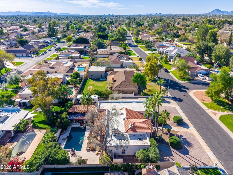 1825 E Elmwood St - 53