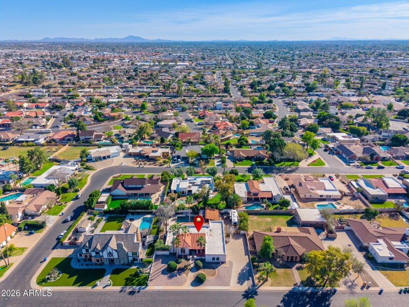 1825 E Elmwood St - 55