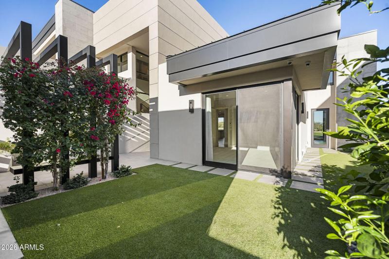 7-web-or-mls-4863-ascent-dr