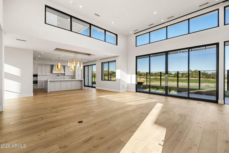 13-web-or-mls-4863-ascent-dr