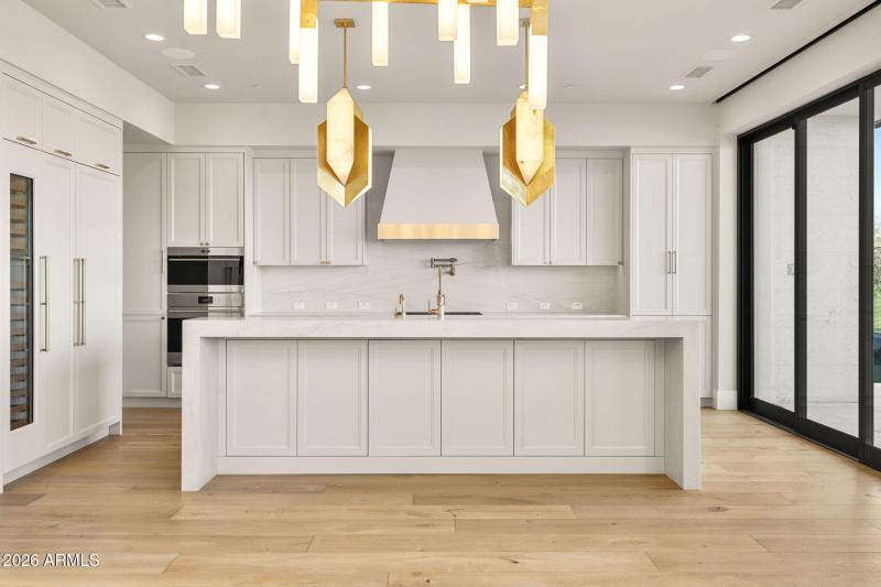 18-web-or-mls-4863-ascent-dr