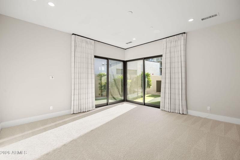 24-web-or-mls-4863-ascent-dr