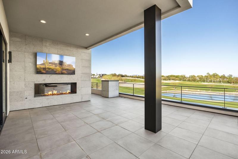 42-web-or-mls-4863-ascent-dr