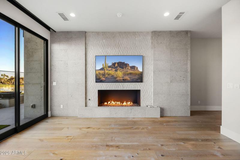 45-web-or-mls-4863-ascent-dr