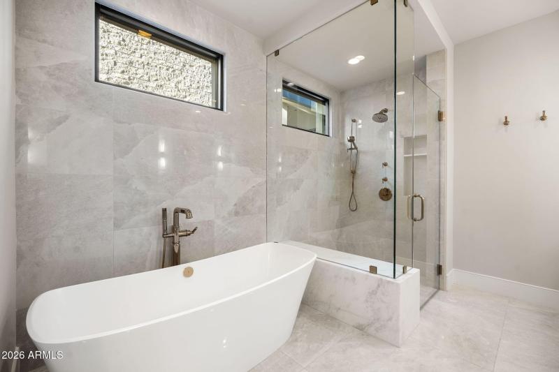 49-web-or-mls-4863-ascent-dr