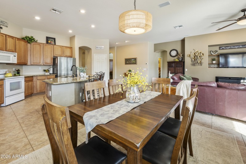 Seamless kitchen flow