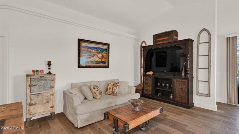 29-web-or-mls-P1454042