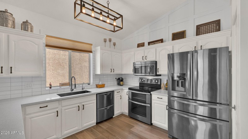 32-web-or-mls-P1454028