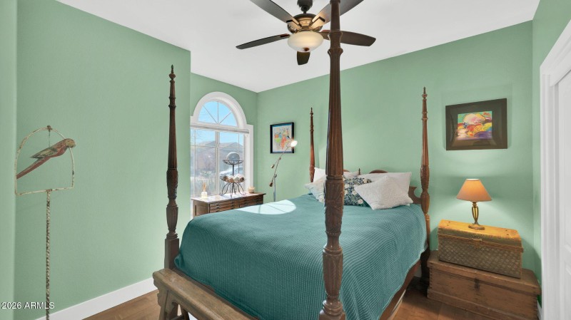 46-web-or-mls-P1464121