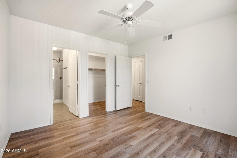 4925 E Desert Cove_235