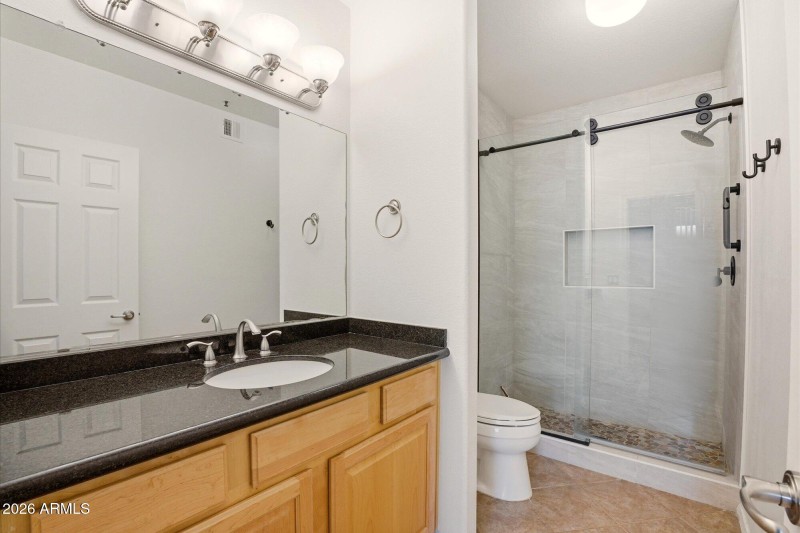 4925 E Desert Cove_235