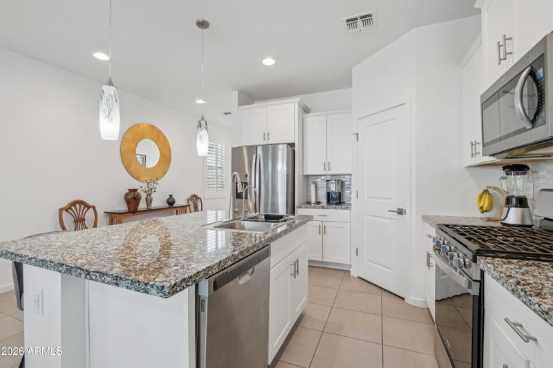 12-print-N Sidewinder Dr-S2302-012