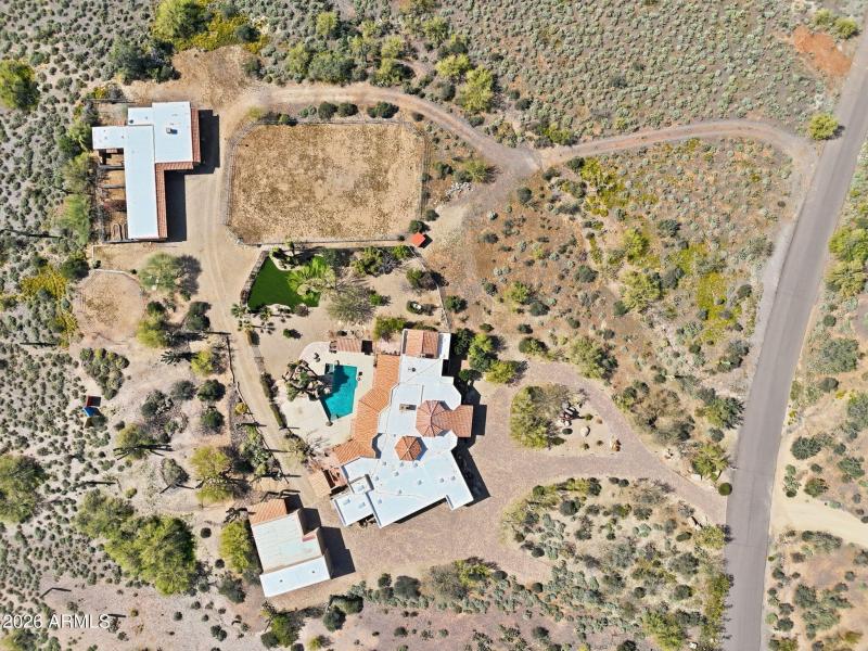 6601 E Willow Springs Ln N