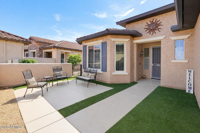 7227B391-C057-40A8-8E57-29A2871F1E5F