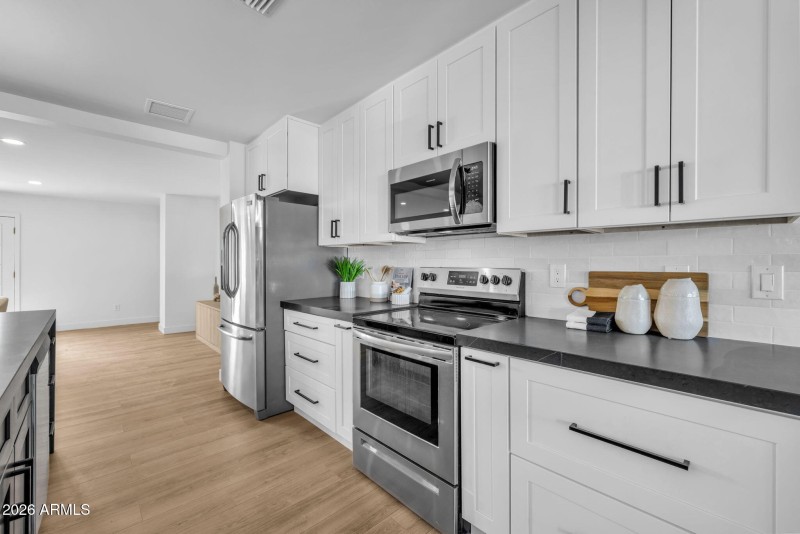 16-web-or-mls-322A6797