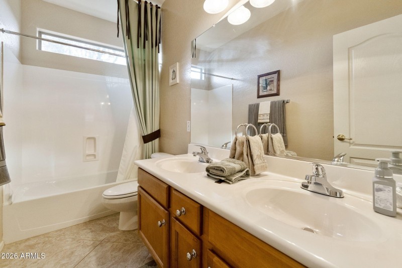 18-web-or-mls-DLB_7266