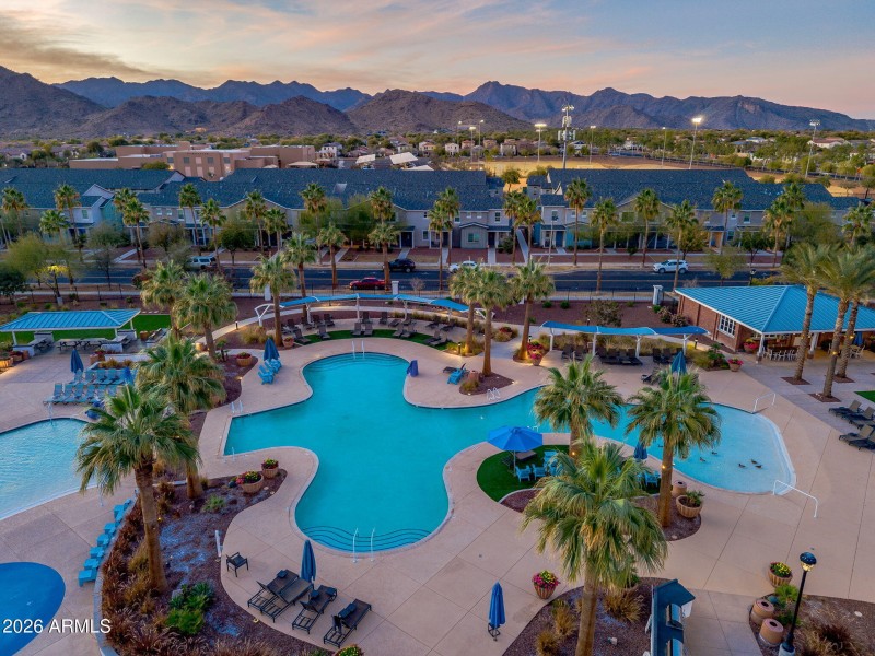 84-web-or-mls-ext-35