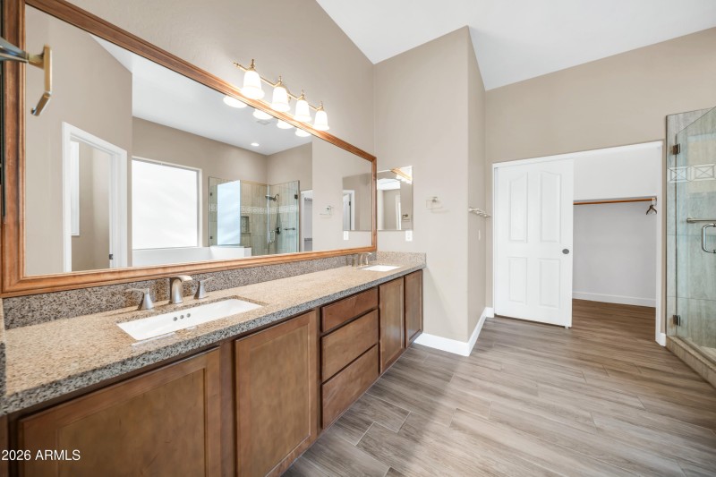 4423 W Kenai Dr-21