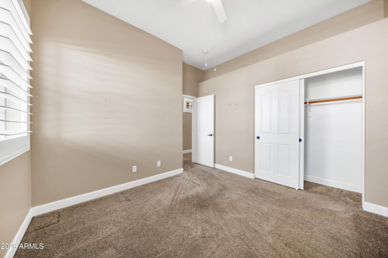 4423 W Kenai Dr-26