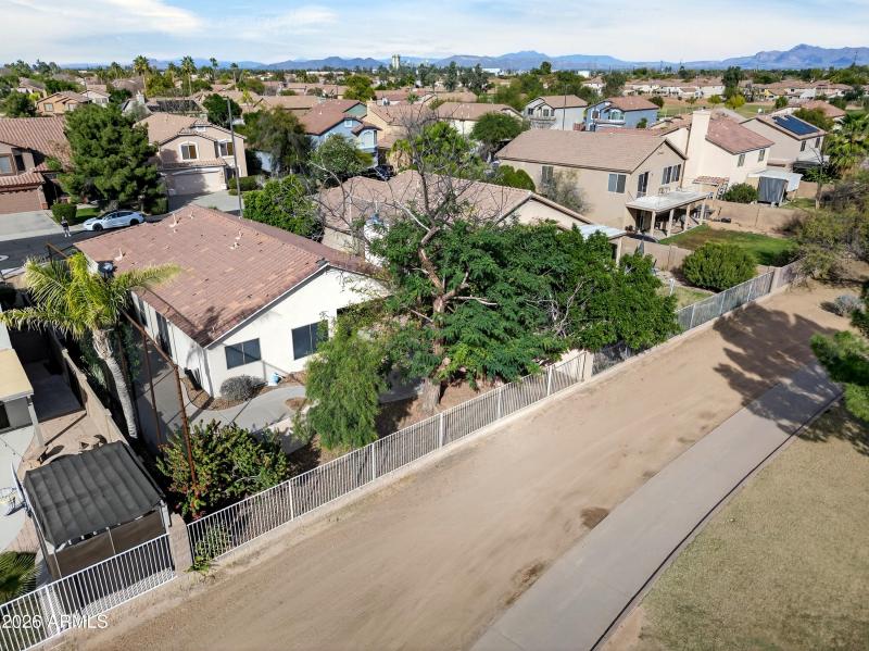 33) 67995-699b7b92e6be9