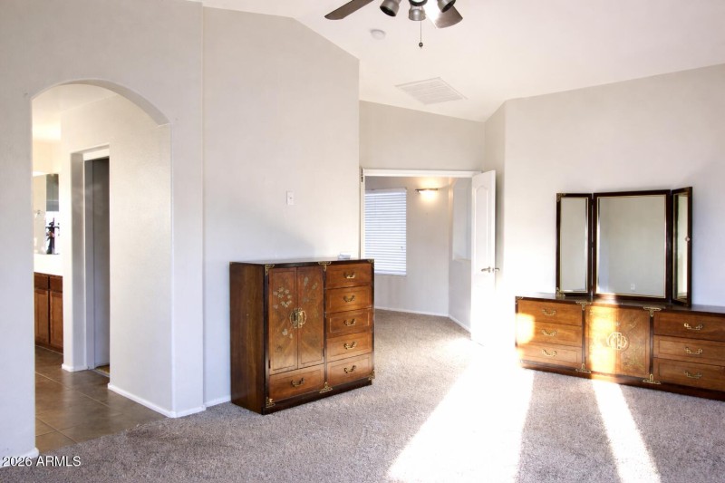 024B3379-9E54-4CDF-A82E-D1DF8FEC13C7 (2)