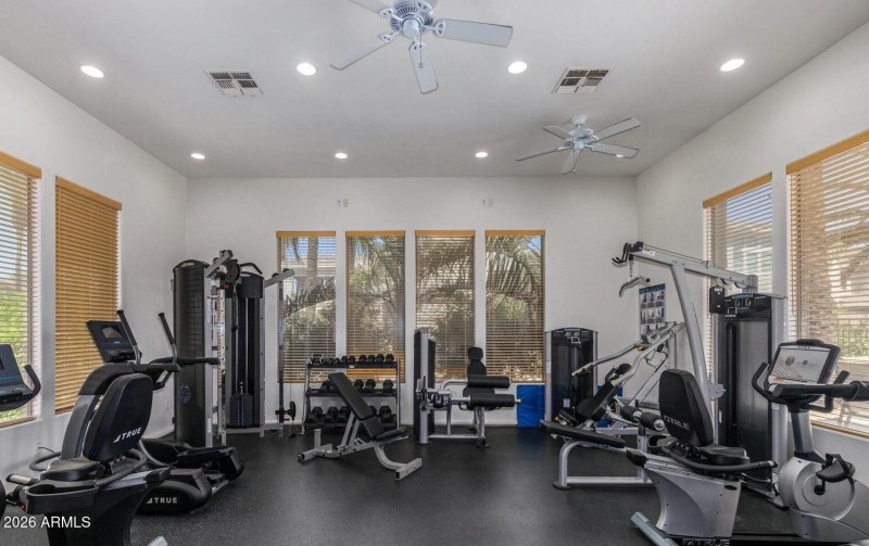 20251204162142739243000000-o