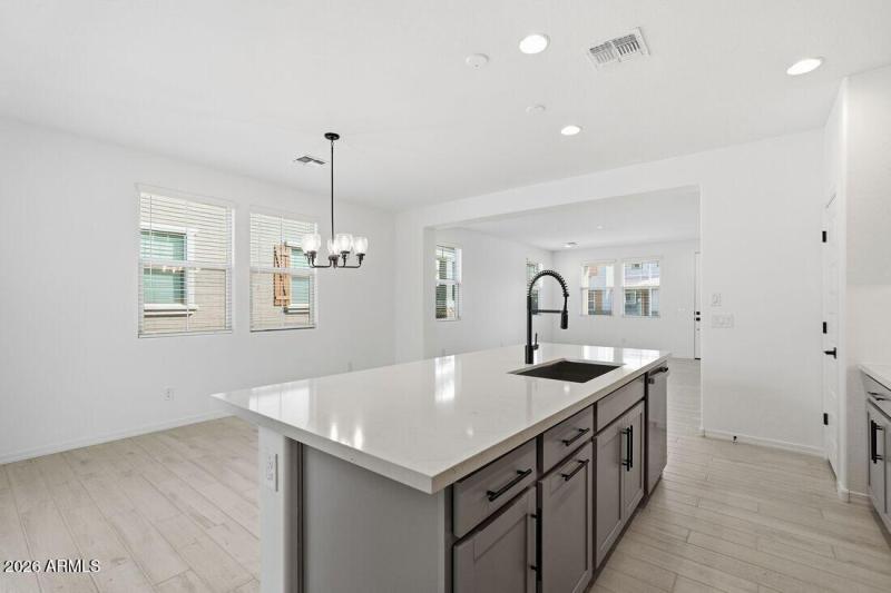 hj-az-phoenix-parkside-villas-cc-rm1-lot