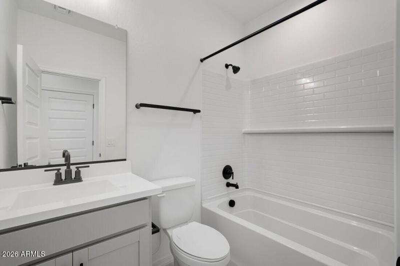 hj-az-phoenix-parkside-villas-cc-rm1-lot