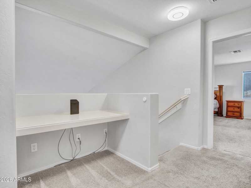 09-Upstairs-Hall-Study-(2)