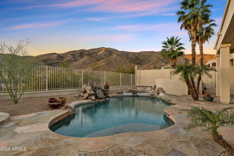 Nestled in South Mountain Preserve