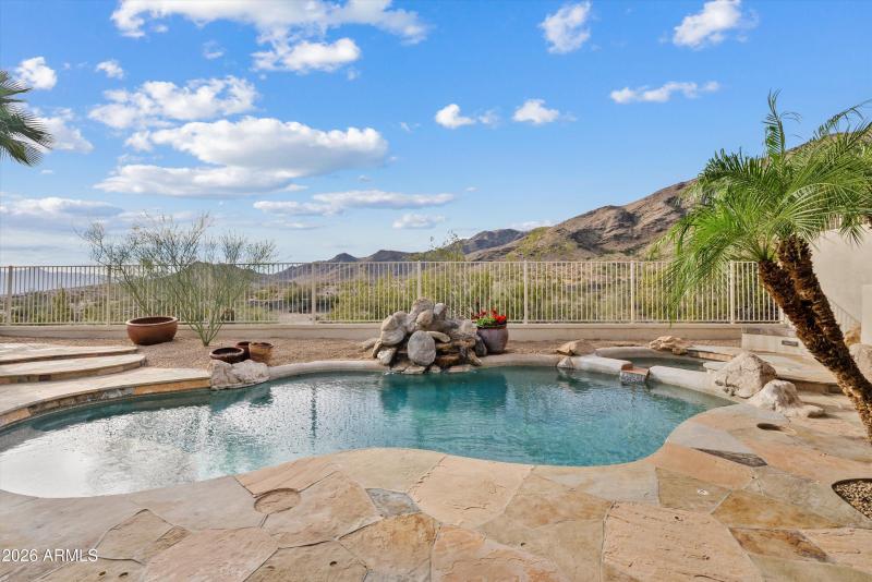 Heated PebbleTec Pool & Spa